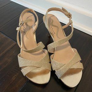 Nina Gold OPen toe heels